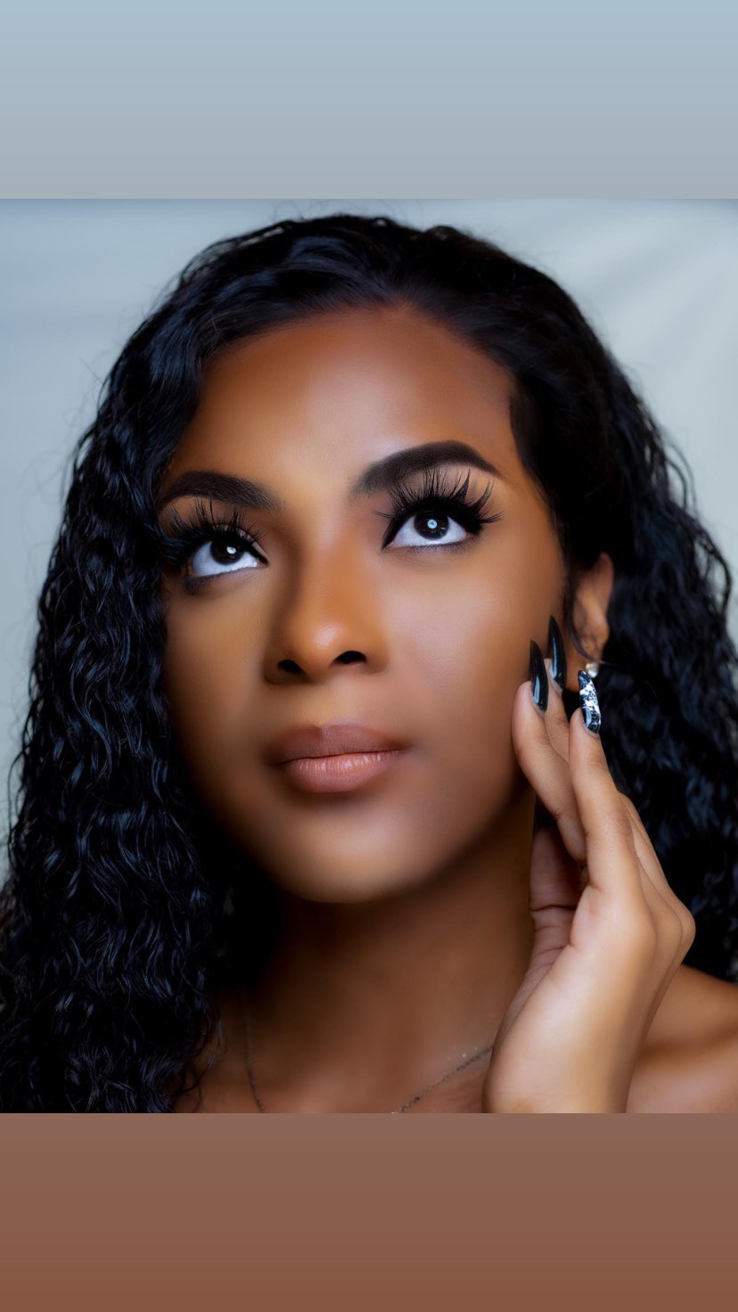 Sculpted Glam